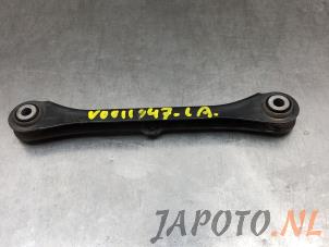 Gebruikte Draagarm onder links-achter Lynk &amp; Co 01 1.5 PHEV Prijs € 99,95 Margeregeling aangeboden door Japoto Parts B.V.
