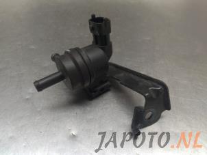 Gebruikte Vacuum ventiel Kia Rio IV (YB) 1.0i T-GDi 100 12V Prijs € 26,24 Margeregeling aangeboden door Japoto Parts B.V.