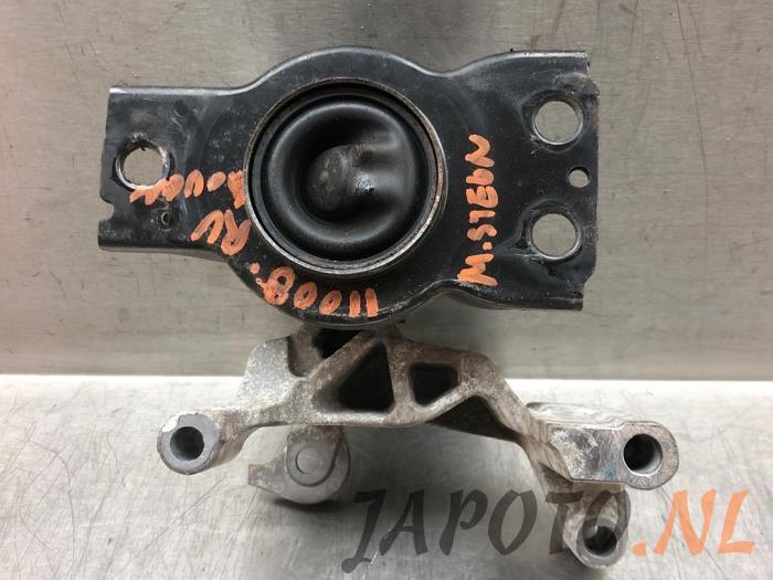 Gebruikte Motorsteun Nissan Qashqai (J10) 2.0 16V Prijs € 31,49 Margeregeling aangeboden door Japoto Parts B.V.