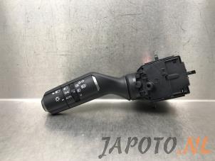 Gebruikte Licht Schakelaar Lexus LBX 1.5 Hybrid 2WD Prijs € 52,45 Margeregeling aangeboden door Japoto Parts B.V.