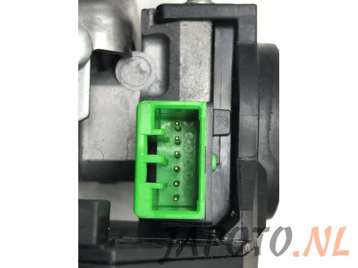 Kontaktslot + computer van een Honda Civic (FK/FN) 2.0i Type R VTEC 16V 2007