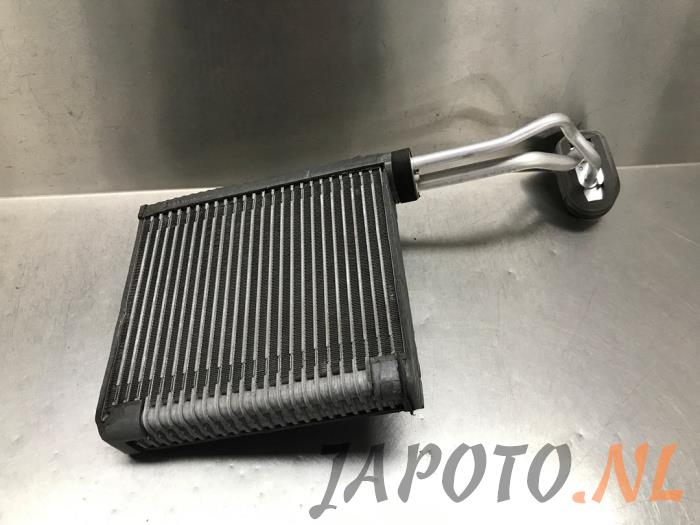 Aircoverdamper van een Honda Civic (FK/FN) 2.0i Type R VTEC 16V 2007