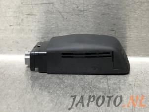 Gebruikte Regensensor Toyota Corolla (E21/EA1/EH1) 1.8 16V Hybrid Prijs € 26,25 Margeregeling aangeboden door Japoto Parts B.V.