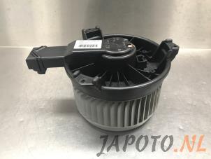 Gebruikte Aanjager Honda Civic Tourer (FK) 1.6 i-DTEC Advanced 16V Prijs € 52,45 Margeregeling aangeboden door Japoto Parts B.V.