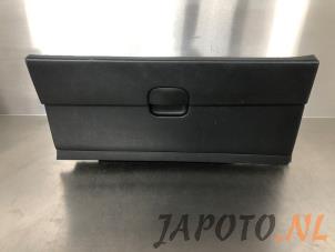 Gebruikte Dashboardkastje Nissan Qashqai (J10) 2.0 16V Prijs € 52,45 Margeregeling aangeboden door Japoto Parts B.V.