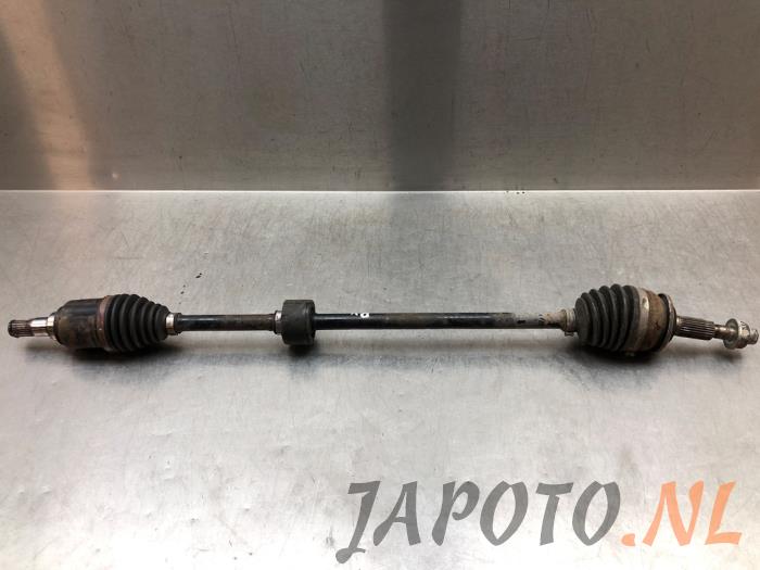 Gebruikte Steekas rechts-voor Suzuki Ignis (MF) 1.2 Dual Jet 16V Prijs € 104,95 Margeregeling aangeboden door Japoto Parts B.V.