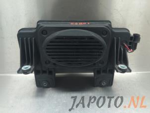 Gebruikte VESS luidspreker Kia Niro I (DE) 1.6 GDI Hybrid Prijs € 52,45 Margeregeling aangeboden door Japoto Parts B.V.