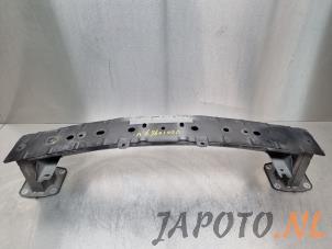 Gebruikte Bumperbalk voor Mazda 3 (BM/BN) 2.2 SkyActiv-D 150 16V Prijs € 78,70 Margeregeling aangeboden door Japoto Parts B.V.