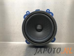Gebruikte Speaker Hyundai Kona (OS) 1.6 GDi HEV 16V Prijs € 31,45 Margeregeling aangeboden door Japoto Parts B.V.
