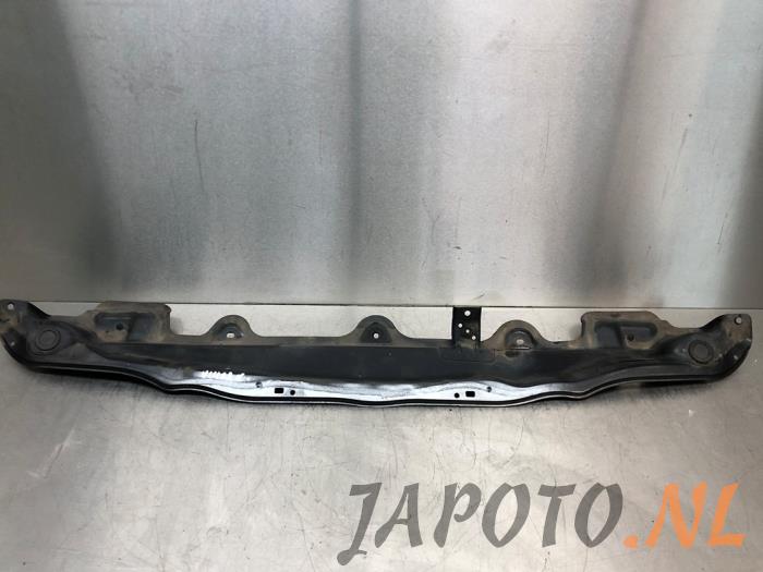 Gebruikte Frontdeel steun Kia Picanto (JA) 1.0 12V Prijs € 52,45 Margeregeling aangeboden door Japoto Parts B.V.
