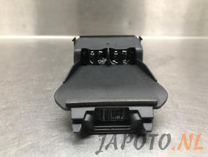 Gebruikte Radar sensor Mazda 3 (BM/BN) 2.2 SkyActiv-D 150 16V Prijs € 52,45 Margeregeling aangeboden door Japoto Parts B.V.