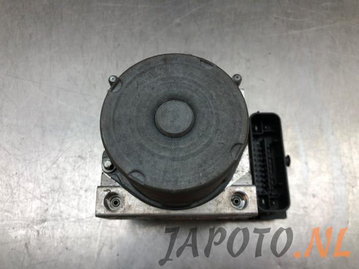 Gebruikte ABS Pomp Nissan NV 200 (M20M) 1.5 dCi 90 Prijs € 131,20 Margeregeling aangeboden door Japoto Parts B.V.