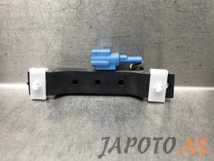 Gebruikte Keyless entry antenne Nissan NV 200 Evalia (M20M) E-NV200 Prijs € 25,35 Inclusief btw aangeboden door Japoto Parts B.V.