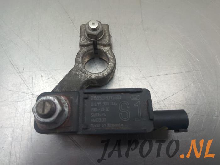 Gebruikte Accu sensor Toyota C-HR (X1,X5) 1.8 16V Hybrid Prijs € 26,25 Margeregeling aangeboden door Japoto Parts B.V.