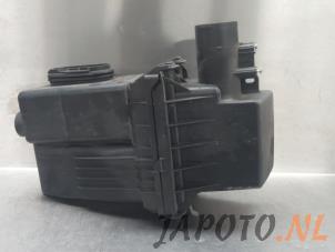 Gebruikte Luchtfilterhuis Toyota C-HR (X1,X5) 1.8 16V Hybrid Prijs € 104,95 Margeregeling aangeboden door Japoto Parts B.V.
