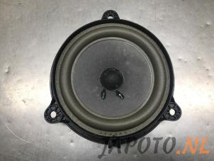 Gebruikte Luidspreker Nissan Murano (Z51) 2.5 dCi 16V 4x4 Prijs € 15,70 Margeregeling aangeboden door Japoto Parts B.V.