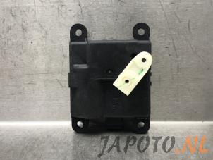 Gebruikte Kachelklep Motor Nissan Murano (Z51) 2.5 dCi 16V 4x4 Prijs € 26,20 Margeregeling aangeboden door Japoto Parts B.V.