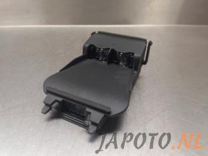 Gebruikte Radar sensor Mazda CX-3 (DJ/DK) 1.5 Skyactiv D 105 16V Prijs € 104,95 Margeregeling aangeboden door Japoto Parts B.V.