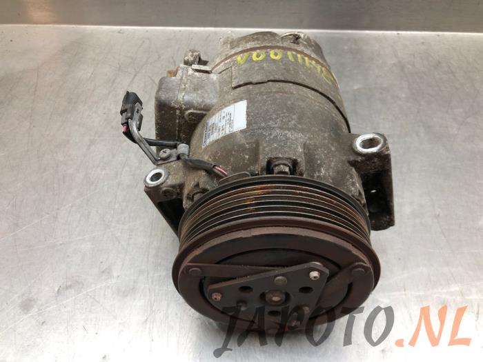 Gebruikte Aircopomp Nissan Qashqai (J10) 2.0 dCi Prijs € 78,74 Margeregeling aangeboden door Japoto Parts B.V.