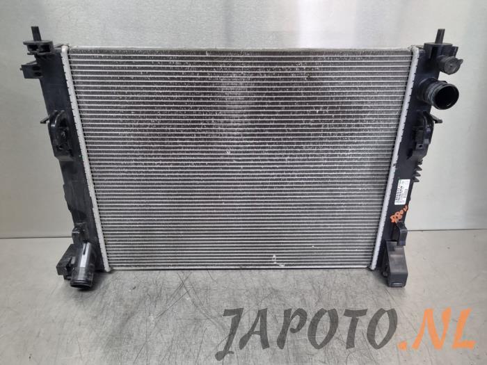 Gebruikte Radiateur Nissan Micra (K14) 0.9 IG-T 12V Prijs € 104,95 Margeregeling aangeboden door Japoto Parts B.V.