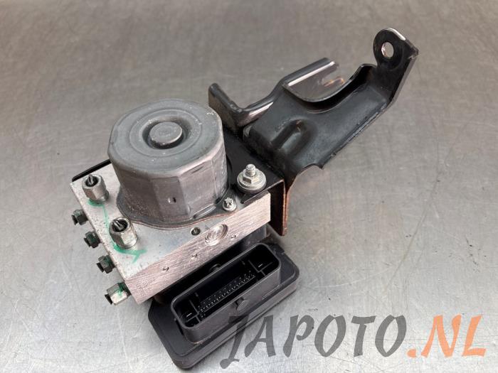 Gebruikte ABS Pomp Nissan Micra (K14) 0.9 IG-T 12V Prijs € 131,25 Margeregeling aangeboden door Japoto Parts B.V.