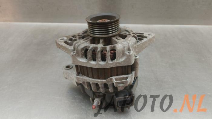 Gebruikte Dynamo Hyundai i30 (FD) 1.6 CVVT 16V Prijs € 36,70 Margeregeling aangeboden door Japoto Parts B.V.