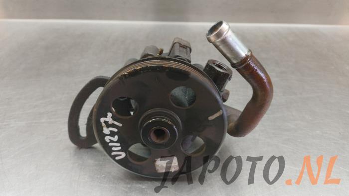 Gebruikte Stuurpomp Chevrolet Spark (M300) 1.0 16V Bifuel Prijs € 20,95 Margeregeling aangeboden door Japoto Parts B.V.