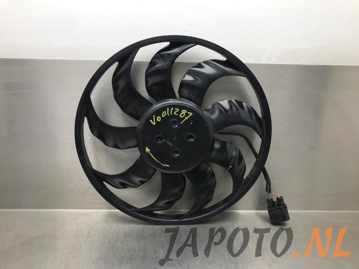 Gebruikte Vin MG MG4 Electric Prijs € 104,95 Margeregeling aangeboden door Japoto Parts B.V.
