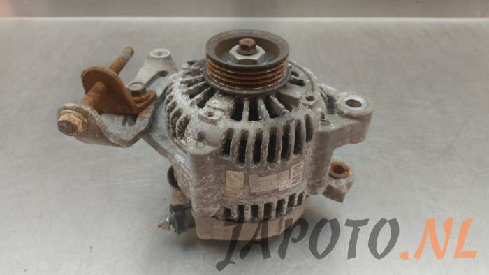Gebruikte Dynamo Daihatsu Materia 1.3 16V Prijs € 36,74 Margeregeling aangeboden door Japoto Parts B.V.