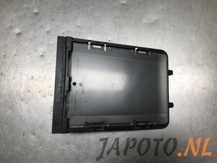 Gebruikte Telefoon interface Nissan Micra (K14) 0.9 IG-T 12V Prijs € 52,45 Margeregeling aangeboden door Japoto Parts B.V.