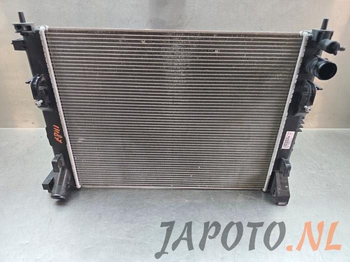 Gebruikte Radiateur Nissan Micra (K14) 0.9 IG-T 12V Prijs € 104,95 Margeregeling aangeboden door Japoto Parts B.V.