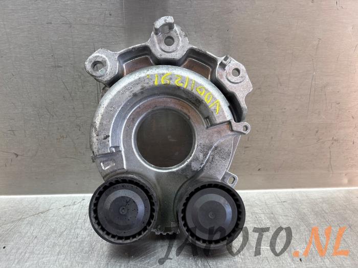 Gebruikte Spanner multiriem Mazda CX-30 (DM) 2.0 e-SkyActiv-G 150 16V Prijs € 36,70 Margeregeling aangeboden door Japoto Parts B.V.