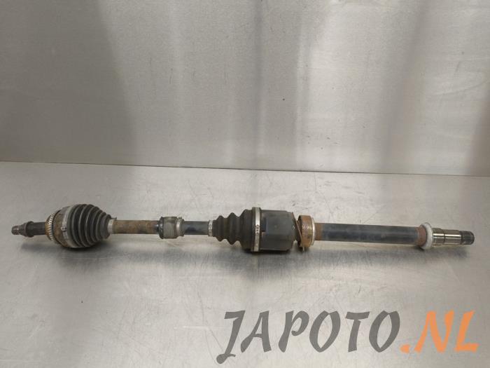 Gebruikte Aandrijfas rechts-voor Lexus RX (L1) 450h V6 24V VVT-i 4x4 Prijs € 314,95 Margeregeling aangeboden door Japoto Parts B.V.