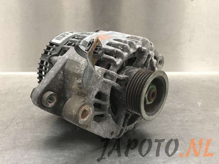 Gebruikte Dynamo Toyota Aygo (B10) 1.0 12V VVT-i Prijs € 36,70 Margeregeling aangeboden door Japoto Parts B.V.