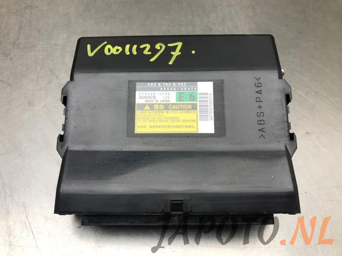 Gebruikte ABS Computer Lexus RX (L1) 450h V6 24V VVT-i 4x4 Prijs € 104,95 Margeregeling aangeboden door Japoto Parts B.V.