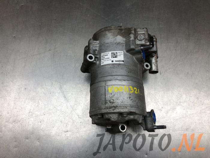 Gebruikte Aircopomp Lynk &amp; Co 01 1.5 PHEV Prijs € 472,50 Margeregeling aangeboden door Japoto Parts B.V.