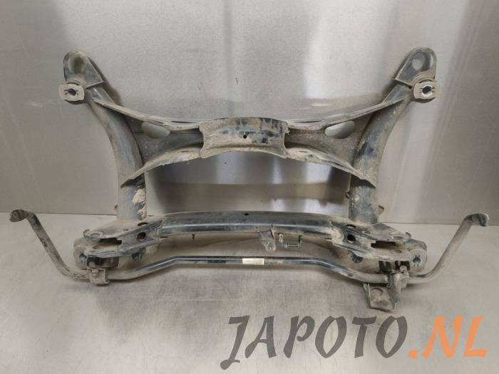 Gebruikte Subframe Lynk &amp; Co 01 1.5 PHEV Prijs € 418,95 Margeregeling aangeboden door Japoto Parts B.V.