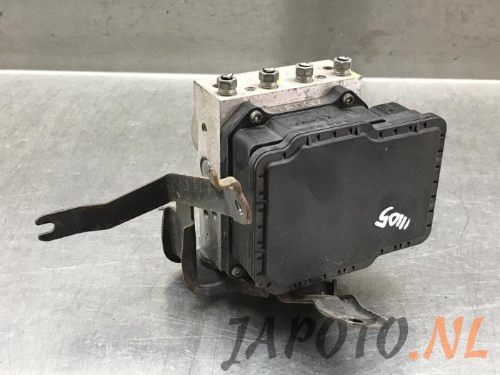 Gebruikte ABS Pomp Honda Jazz (GE6/GE8/GG/GP) 1.2 VTEC 16V Prijs € 78,70 Margeregeling aangeboden door Japoto Parts B.V.