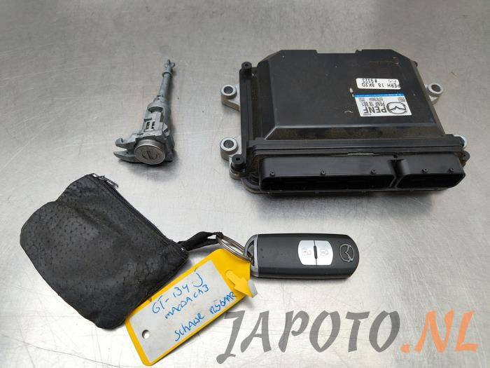 Gebruikte Kontaktslot + computer Mazda CX-3 (DJ/DK) 2.0 SkyActiv-G 120 Prijs € 209,95 Margeregeling aangeboden door Japoto Parts B.V.