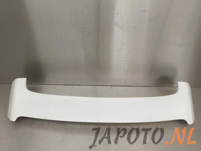 Gebruikte Spoiler Kia Rio III (UB) 1.1 CRDi VGT 12V Prijs € 104,95 Margeregeling aangeboden door Japoto Parts B.V.