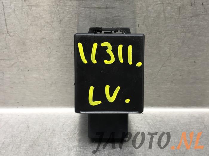Gebruikte Sensor (overige) Mazda MX-30 e-SkyActiv 145 Prijs € 36,70 Margeregeling aangeboden door Japoto Parts B.V.