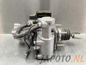 Rembol van een Lexus CT 200h 1.8 16V 2011