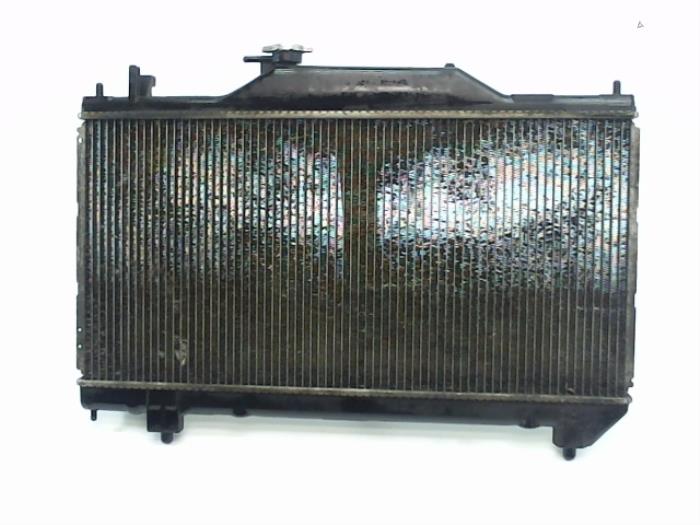 Gebruikte Radiateur Toyota Avensis (T22) 1.6 16V VVT-i Prijs € 20,99 Margeregeling aangeboden door Japoto Parts B.V.