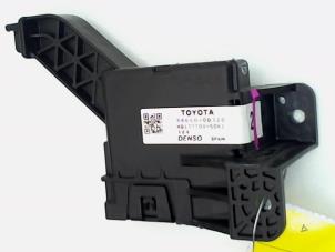 Gebruikte Computer Diversen Toyota Yaris III (P13) 1.33 16V Dual VVT-I Prijs € 26,20 Margeregeling aangeboden door Japoto Parts B.V.