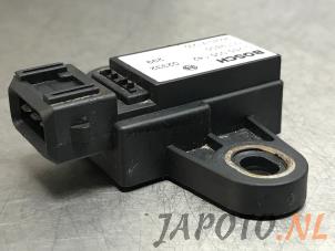 Gebruikte Sensor Airbag Kia Sorento I (JC) 3.5 V6 24V Prijs € 19,95 Margeregeling aangeboden door Japoto Parts B.V.