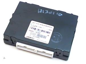 Gebruikte Deur module Kia Rio II (DE) 1.4 16V Prijs € 39,99 Margeregeling aangeboden door Japoto Parts B.V.