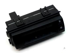 Gebruikte Uurwerk Toyota Prius (NHW20) 1.5 16V Prijs € 15,70 Margeregeling aangeboden door Japoto Parts B.V.