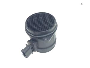 Gebruikte Luchthoeveelheidsmeter Chevrolet Captiva (C100) 3.2 V6 24V 4x4 Prijs € 20,99 Margeregeling aangeboden door Japoto Parts B.V.