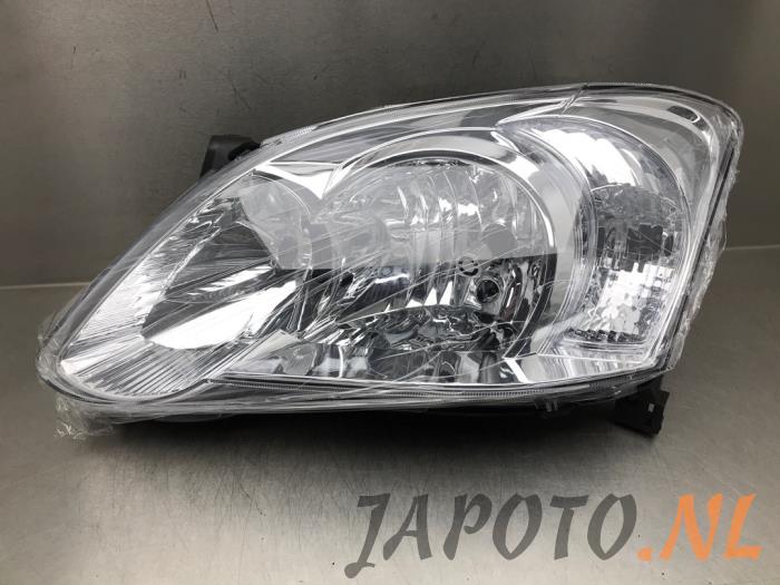 Headlight, left Toyota Corolla