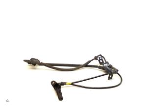 Gebruikte ABS Sensor Hyundai Tucson (JM) 2.0 16V CVVT 4x2 Prijs € 15,74 Margeregeling aangeboden door Japoto Parts B.V.